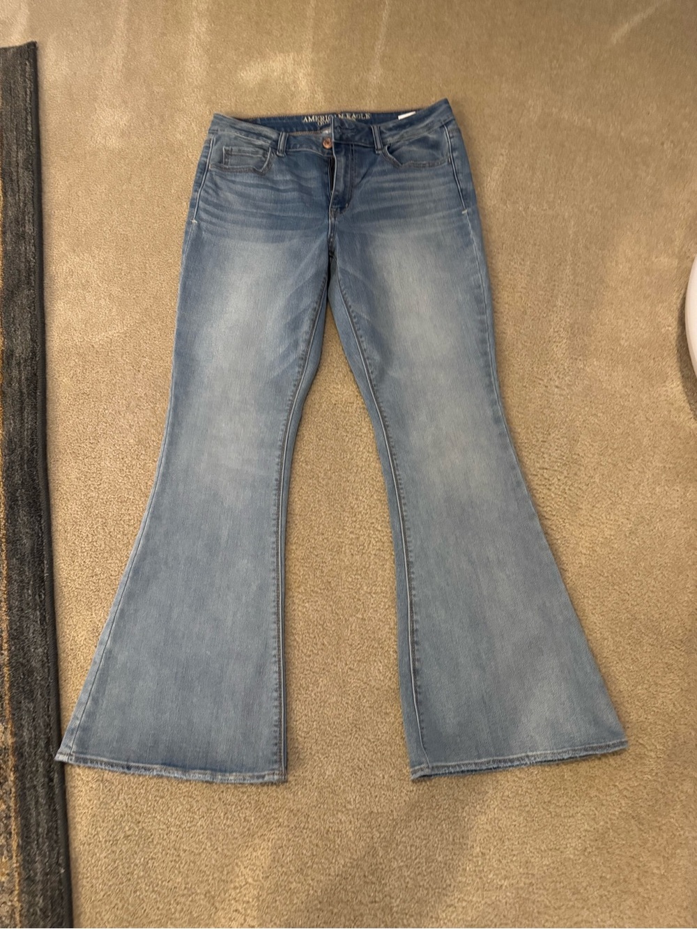American Eagle Outfitters Light Wash Flare Wide-Leg Jeans